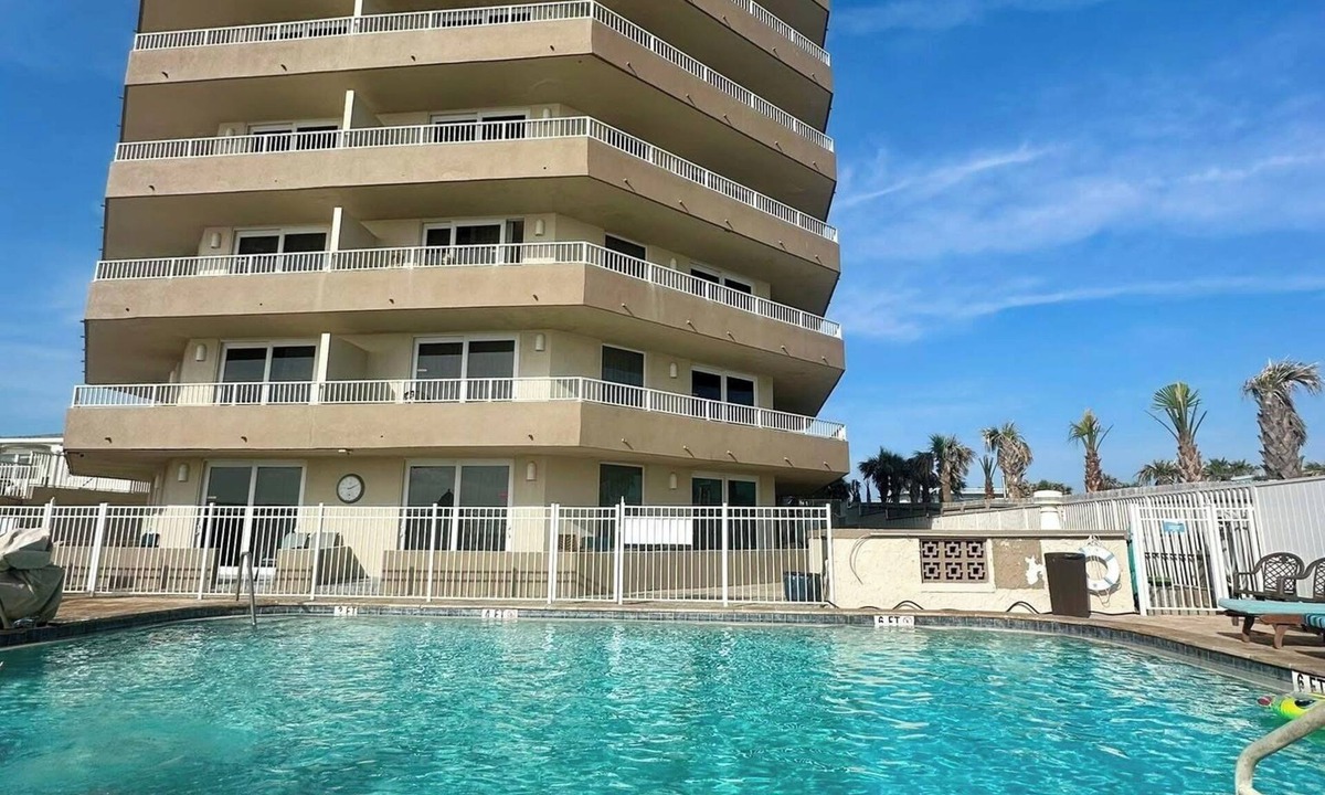 Winthrop Holding Condo | Ocean front 2 bed/2bath condo Daytona Beach Shores