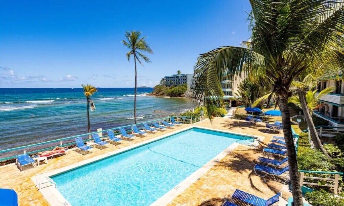 Estate Bolongo Condo | Ocean-Front 3 Bedroom Villa! Optional SUV Rental