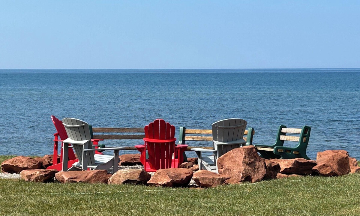 Savage Harbour Cottage | Ocean Front Property, Nearby Beaches and Breathtaking Sunsets!