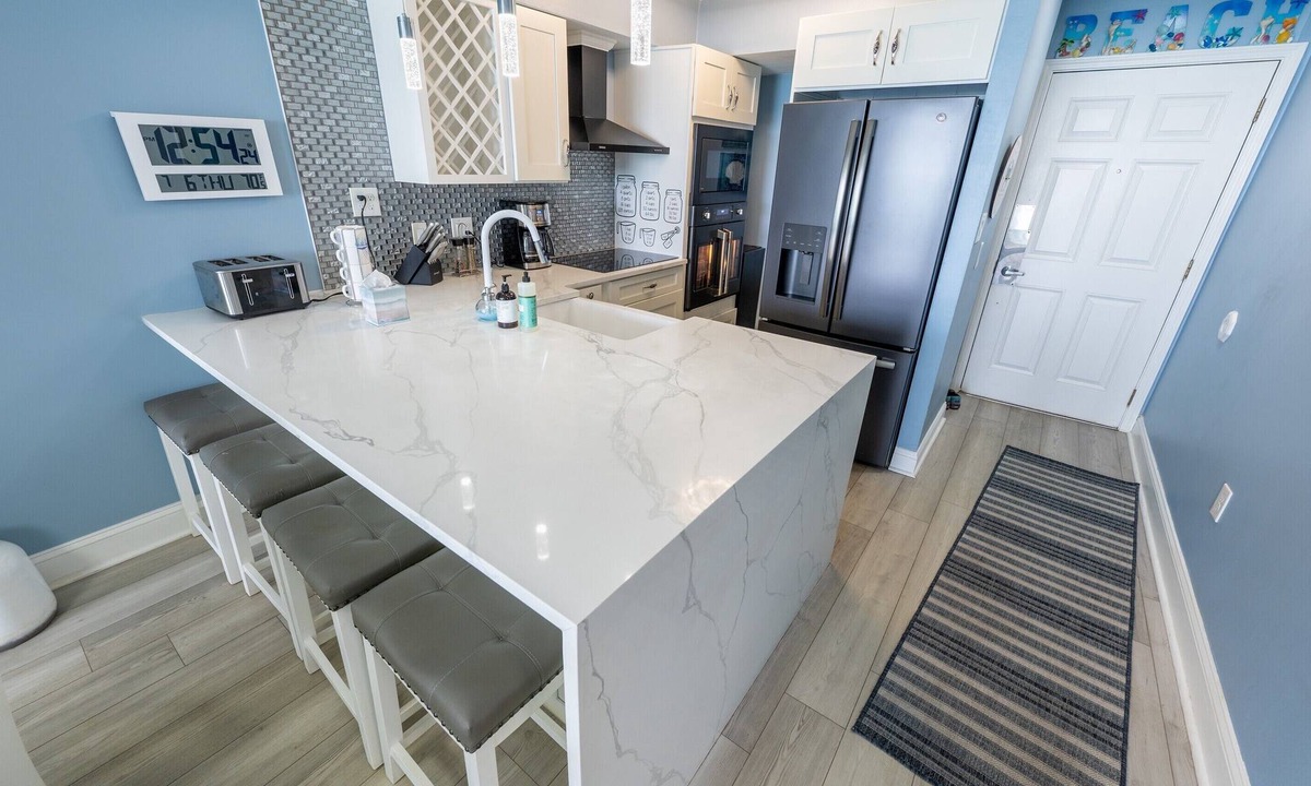The Dunes Condo | Ocean Front Views, Indoor and Outdoor Pools with Hot Tub, Pickleball & BBQs