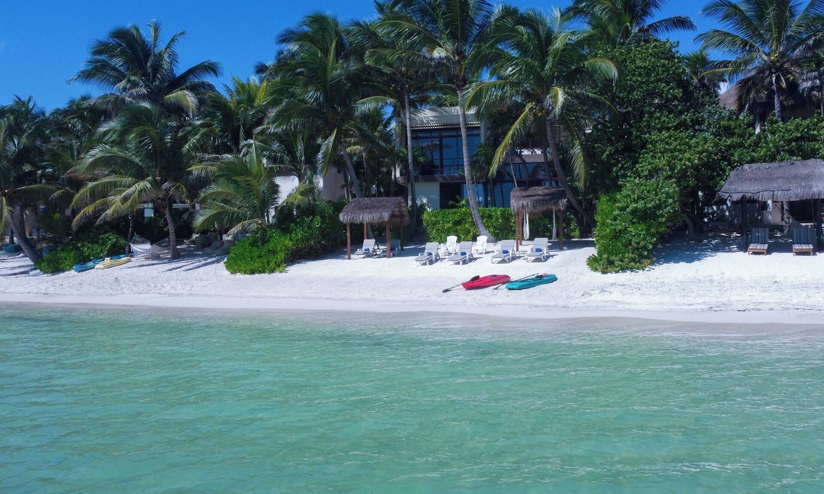 Soliman Bay Villa | Ocean Front Villa @ Private Beach in Tulum. Snorkel, Kayak, Paddleboard Included