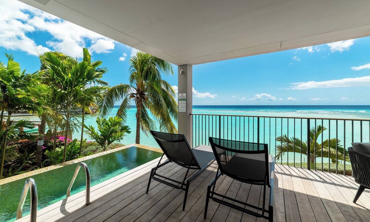 Saint Lawrence Apartment | Ocean Reef 103 Luxurious Ocean front Condo- Amazing views!