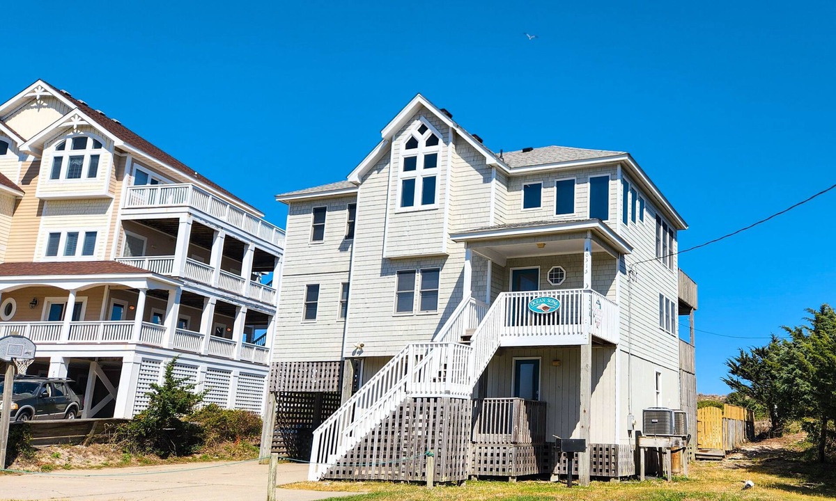 Ocean Isle Estates House | Ocean Song #3-CA: Oceanfront, private pool and hot tub!