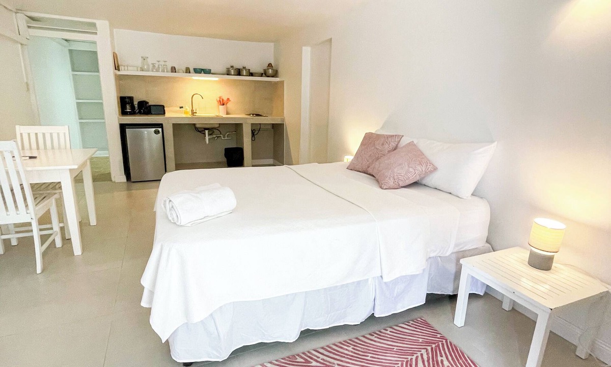 Inch Marlowe Apartment | Ocean Spray Apartments