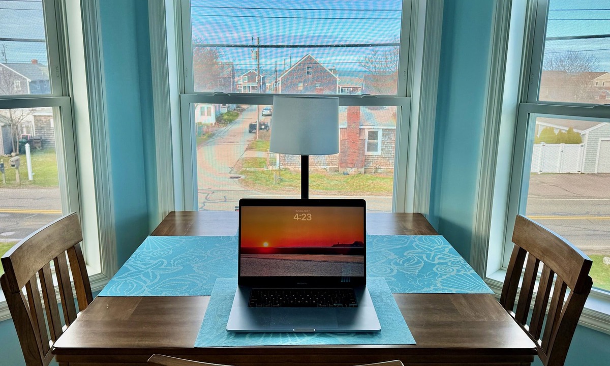 Ocean Bluff-Brant Rock Apartment | Ocean View Private Apartment. Sleeps 4. Vacation while working at home.