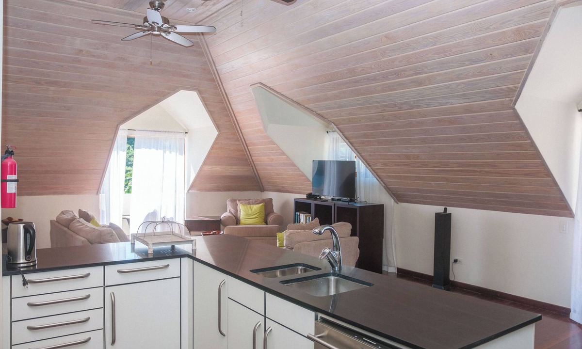 Freetown Villa | Ocean view Villa 521: 2-bedroom villa with stunning beach view