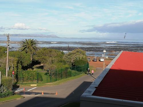 Onrus House | Ocean View