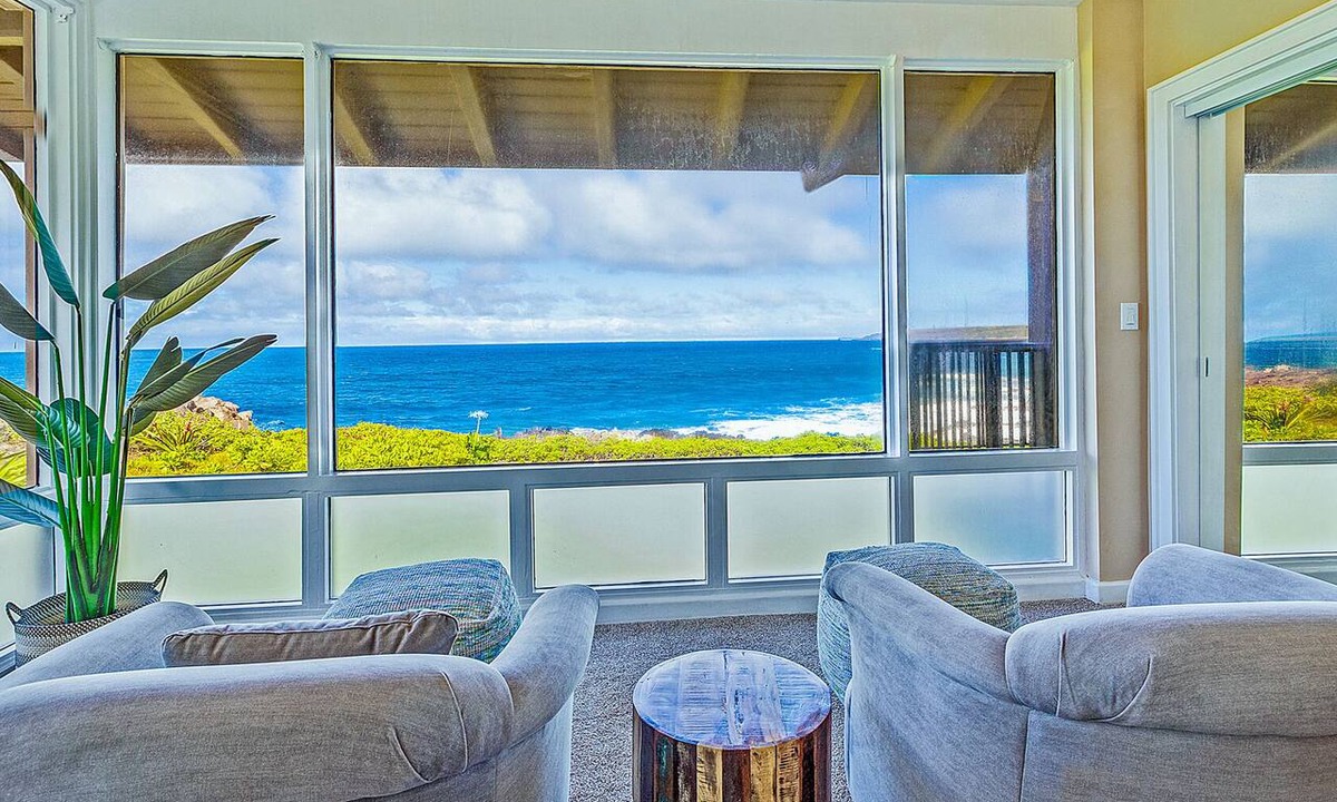 Napili Condo | Oceanfront 1BR/2BA Villa at Kapalua Bay | Gated Luxury 30G1 Condo