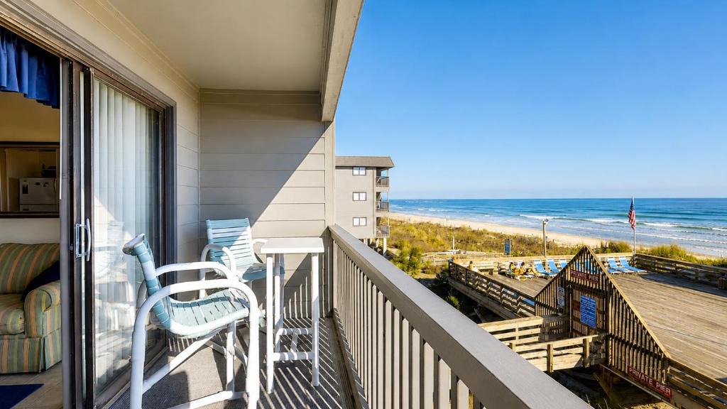 North Myrtle Beach Apartment | Oceanfront 1BR Updated Balcony Cherry Grove Sea Cabin 206-A