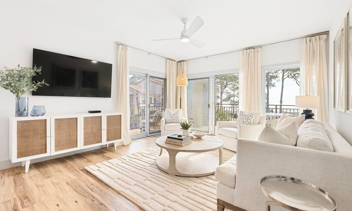 South Beach Condo | Oceanfront, 2nd Floor, Updated, Open Plan & Super Stylish