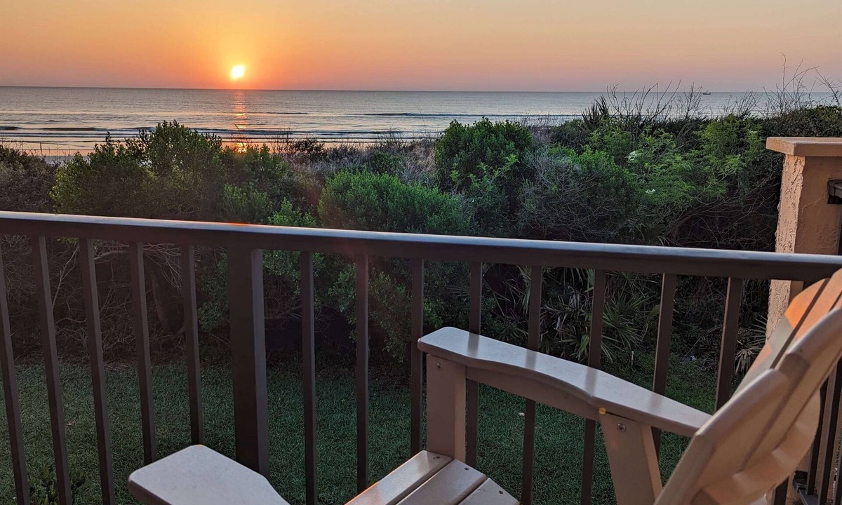 Crescent Beach House | Oceanfront 3BR,Game Room, Crescent Beach Retreat!