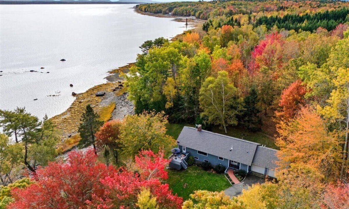 Surry House | Oceanfront Acadia Views Arcade Game Room Pets Ok