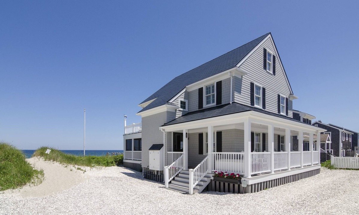 East Sandwich House | *Oceanfront Beach Home*