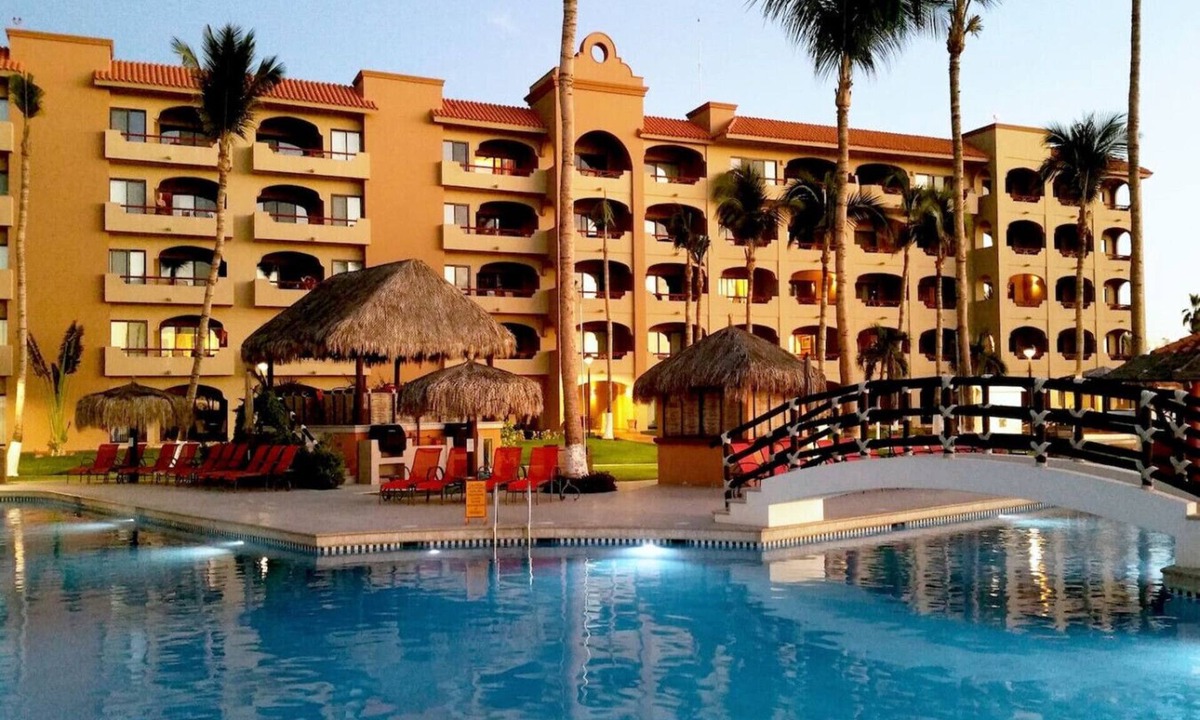 San Jose del Cabo Condo | Oceanfront Condo w/Stunning Sea Views