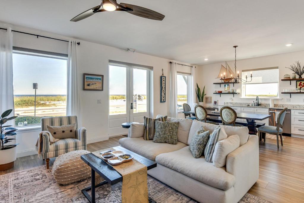 Flagler Beach Apartment | Oceanfront Flagler Beach Unit w/Water Views!