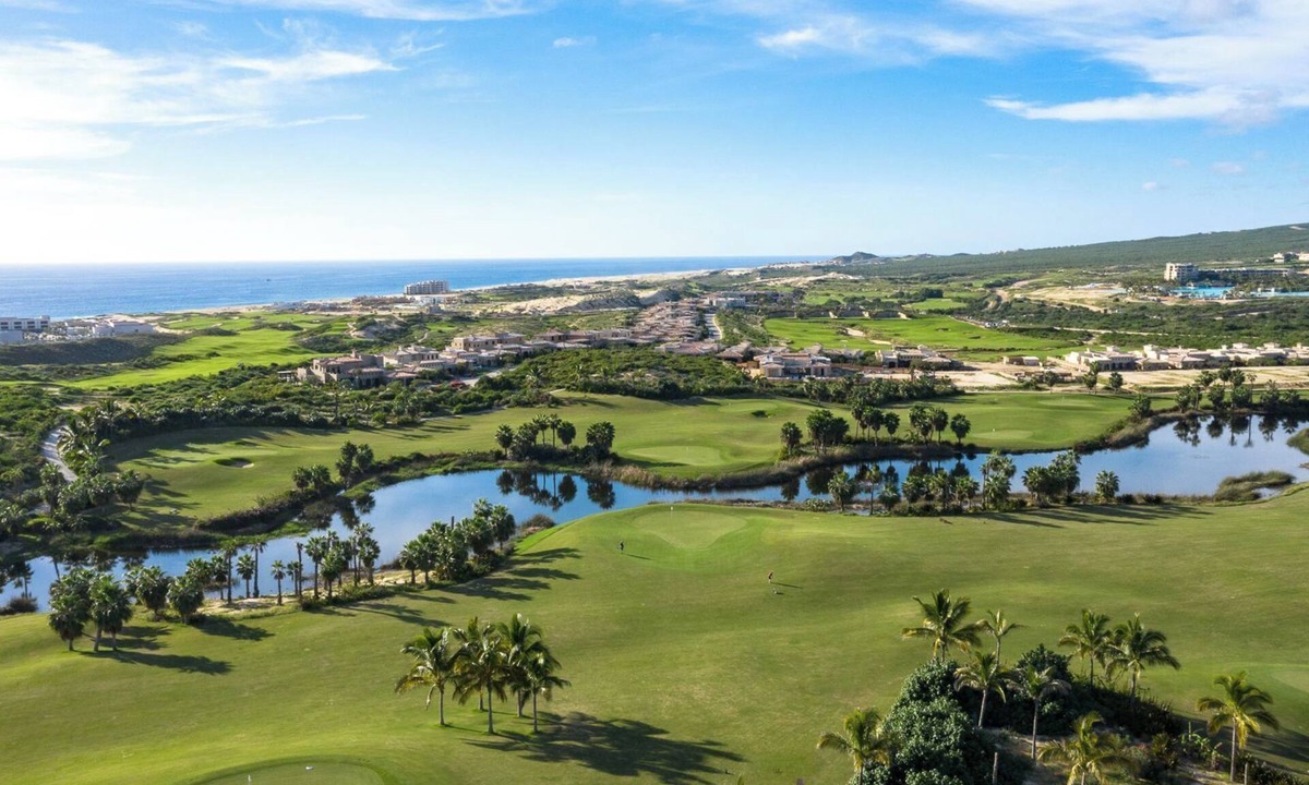 Cabo San Lucas Condo | Oceanfront Golf Condo includes access to all amenities shown!