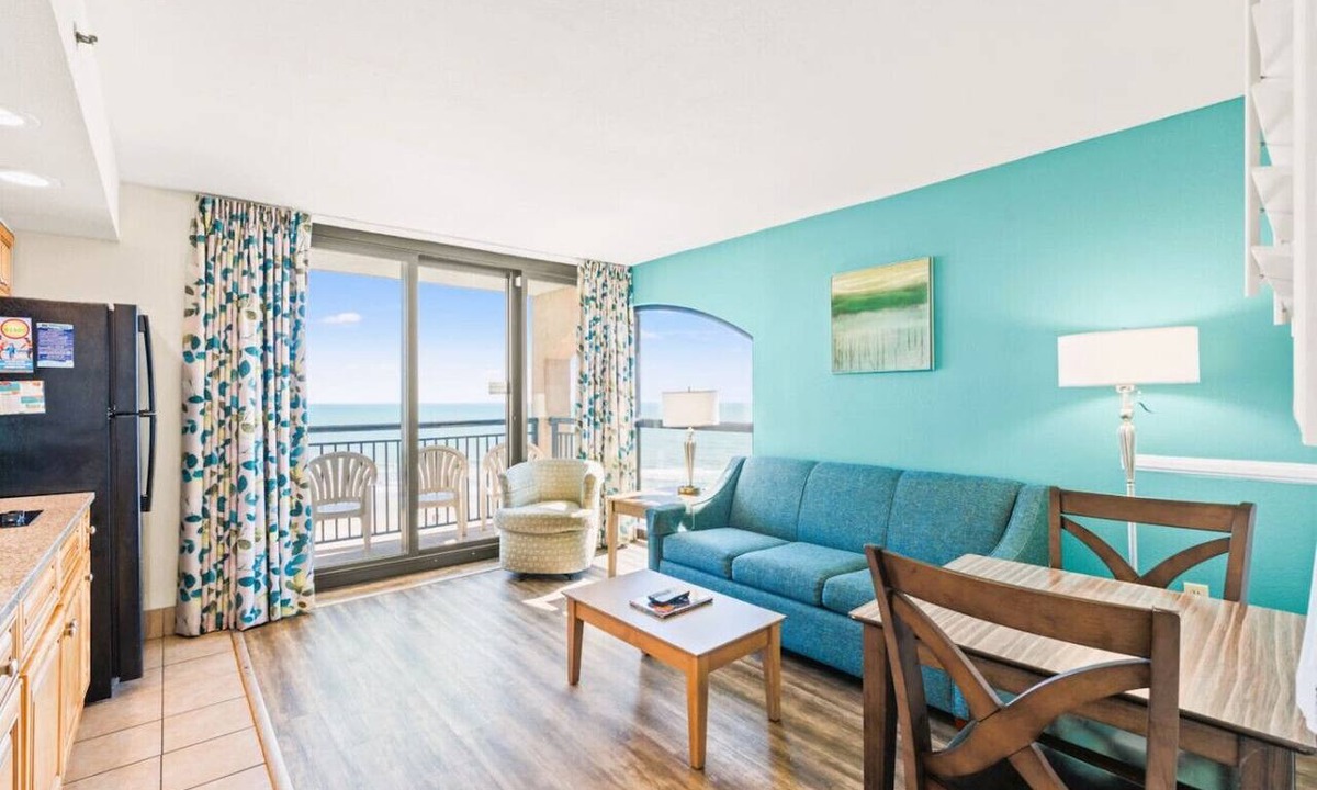 Windy Hill Condo | Oceanfront Lazy River Resort