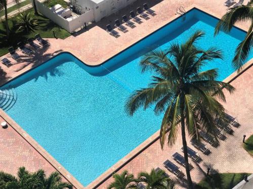 Mid Beach Apartment | Oceanfront Miami Beach Studio 925