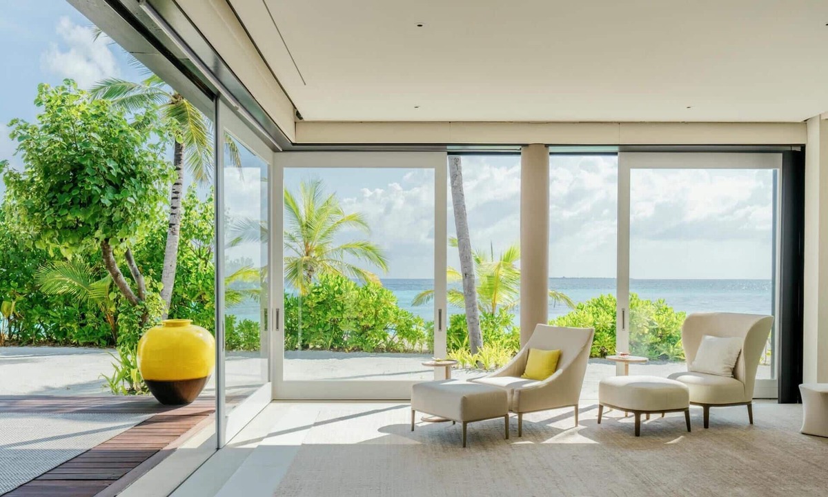 Noonu Atoll Villa | Oceanfront Oasis