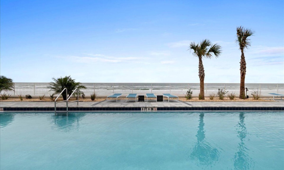 Daytona Beach Condo | Oceanfront Oasis Daytona Beach 1BR/1BA - Courtyard View #322