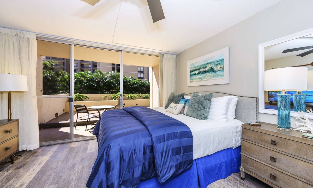 Kahana Condo | OCEANFRONT RESORT! Royal Kahana 119