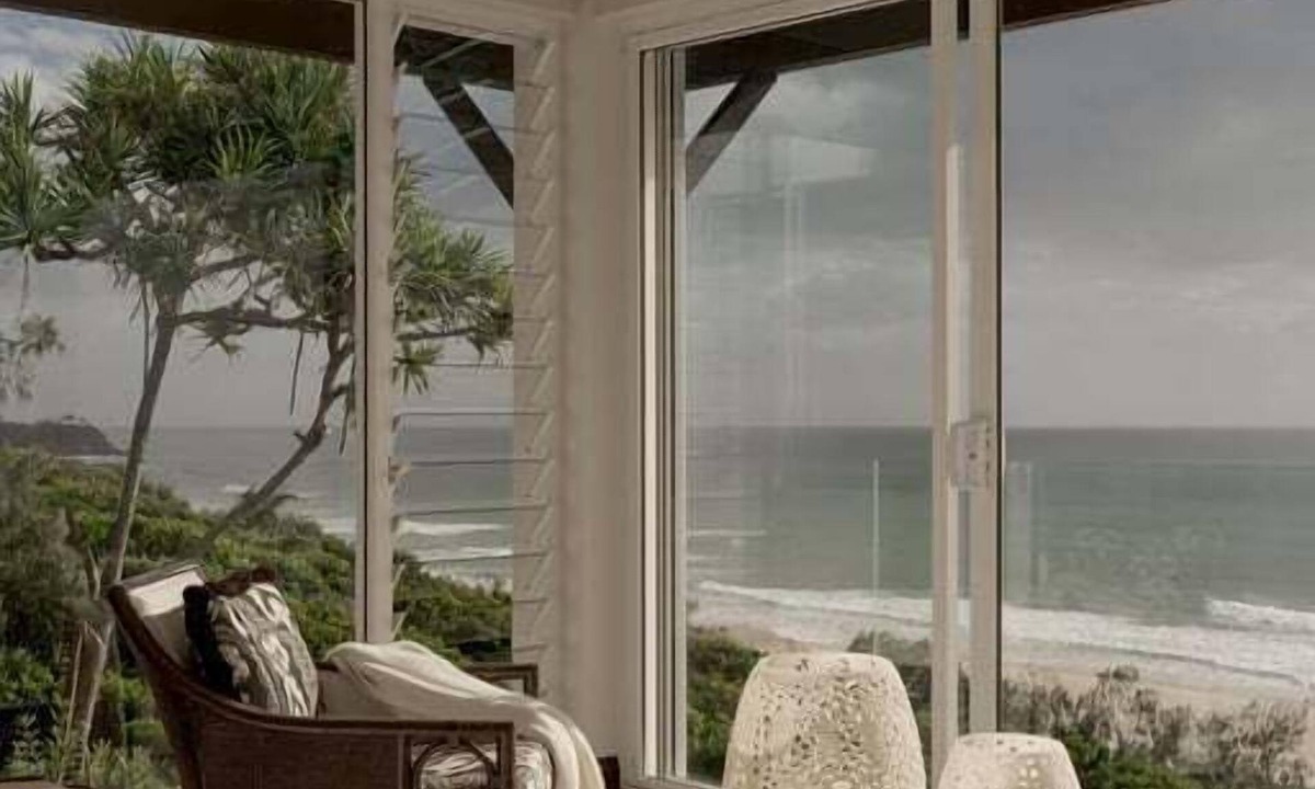 Sunshine Beach House | Oceanfront Retreat on Belmore
