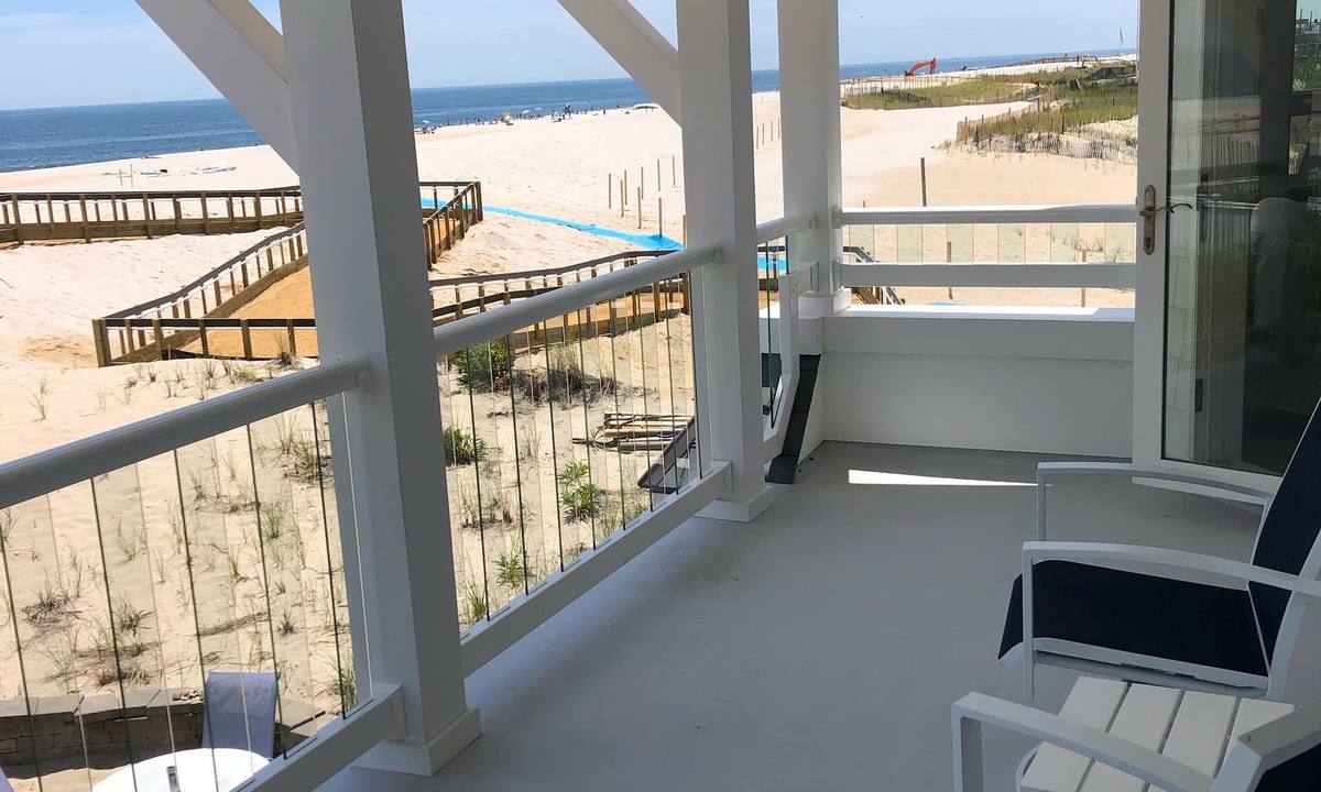 Bay Head House | Oceanfront 8 bedroom - great views! Tons of space!