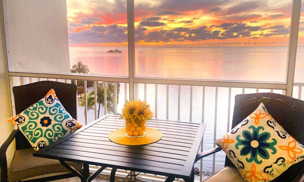 Tavernier Condo | Oceanfront Views From Every Room! RESERVE QUICKLY! Lic #26- 0403