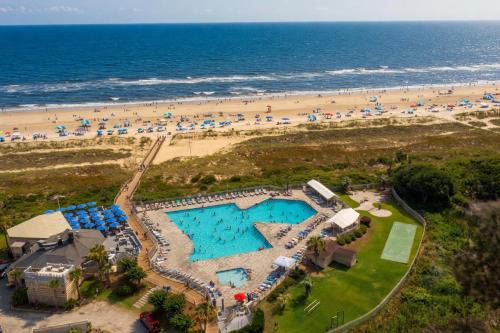 Folly Field Apartment | Oceanfront Villa, Pool, Beach, Sleeps 5