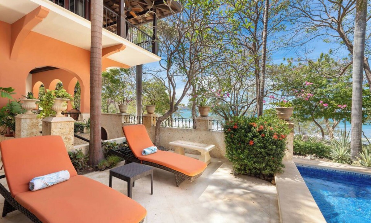 Las Catalinas Villa | Oceanfront Villa with Pool and Beach Club Access - Casa Teja