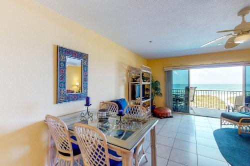 Independence Square House | Oceanside 204