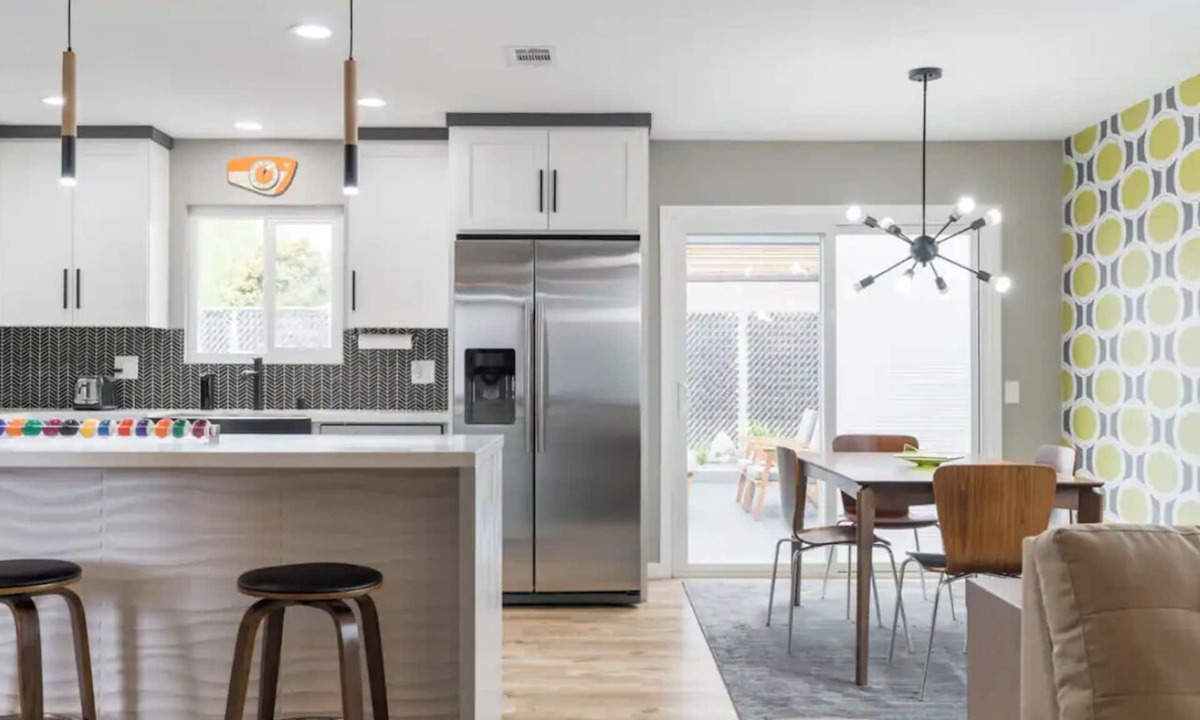 San Luis Rey House | Oceanside 4 bed/2 bath Home nearby Legoland, Disneyland, Safari Zoo and Beaches!