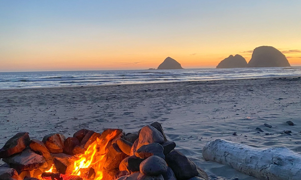 Oceanside Cabin | Oceanside Ocean Front Cabins