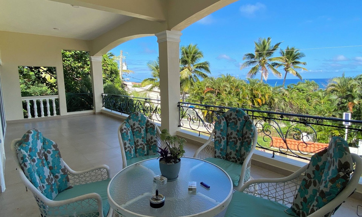 Puerto Plata Villa | Oceanview 5 BR w private pool, rooftop terrace & full staff 4 min from the beach
