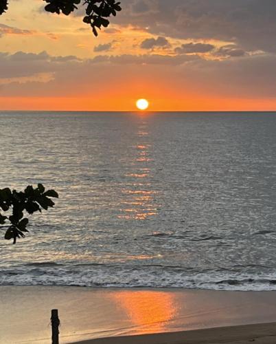 Algarrobos Apartment | Oceanview Coastal Retreat - 2BR Getaway