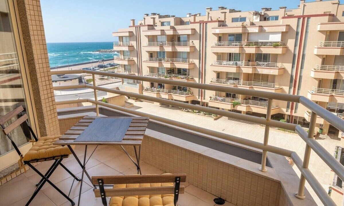 Furadouro Apartment | Oceanview First Line with 2 Pools 5
