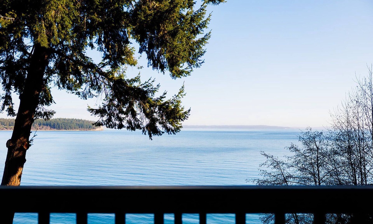Port Hadlock Cabin | Oceanview Retreat Spacious Cabin For Reunions and Large Groups