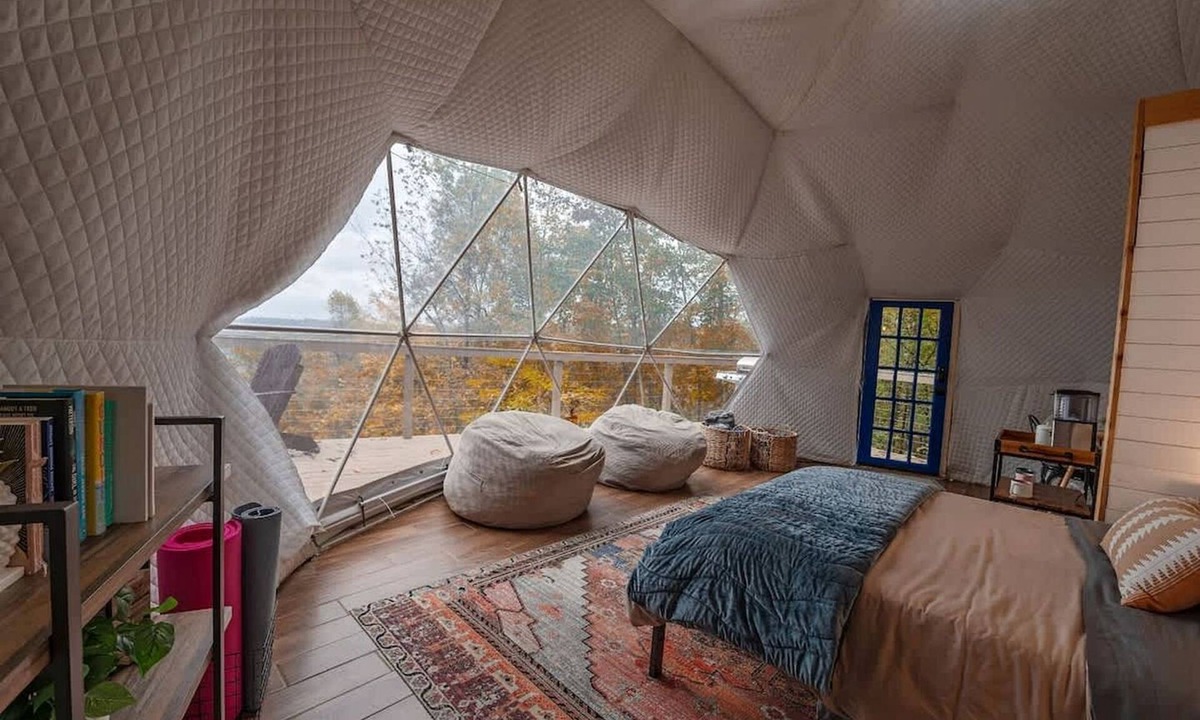 McMinnville Cabin | Off-Grid Dome with Private Hot-Tub and Spectacular Sunrise Views in Tennessee