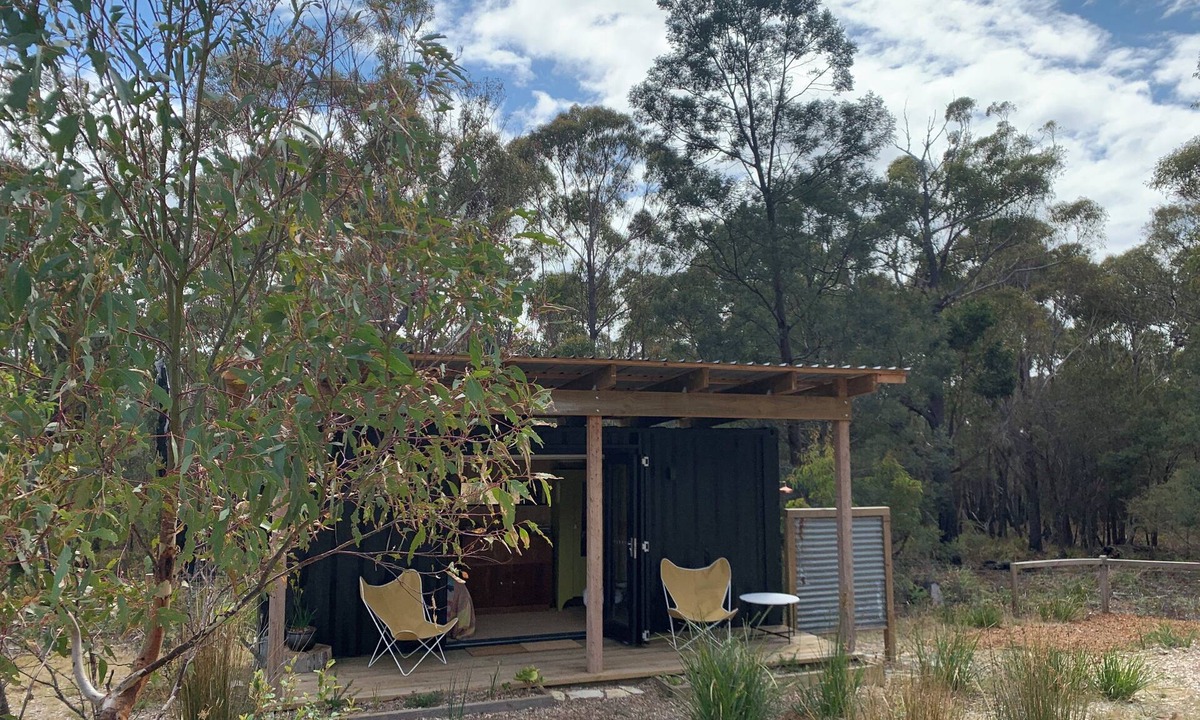 Friendly Beaches Cabin | Off Grid private wildlife nature reserve. 20mins to Wineglass Bay, Freycinet