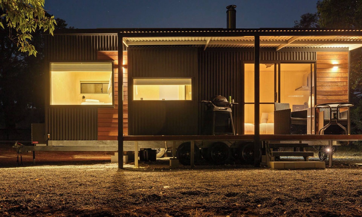 North Dandalup Cabin | Off Grid Tiny Home : City Escape, Unwind & Reconnect with Nature