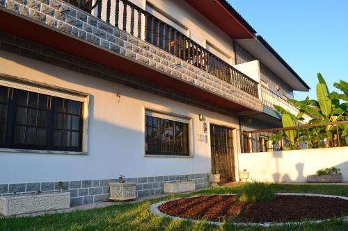 Ajuda House | Offshore Rustic House