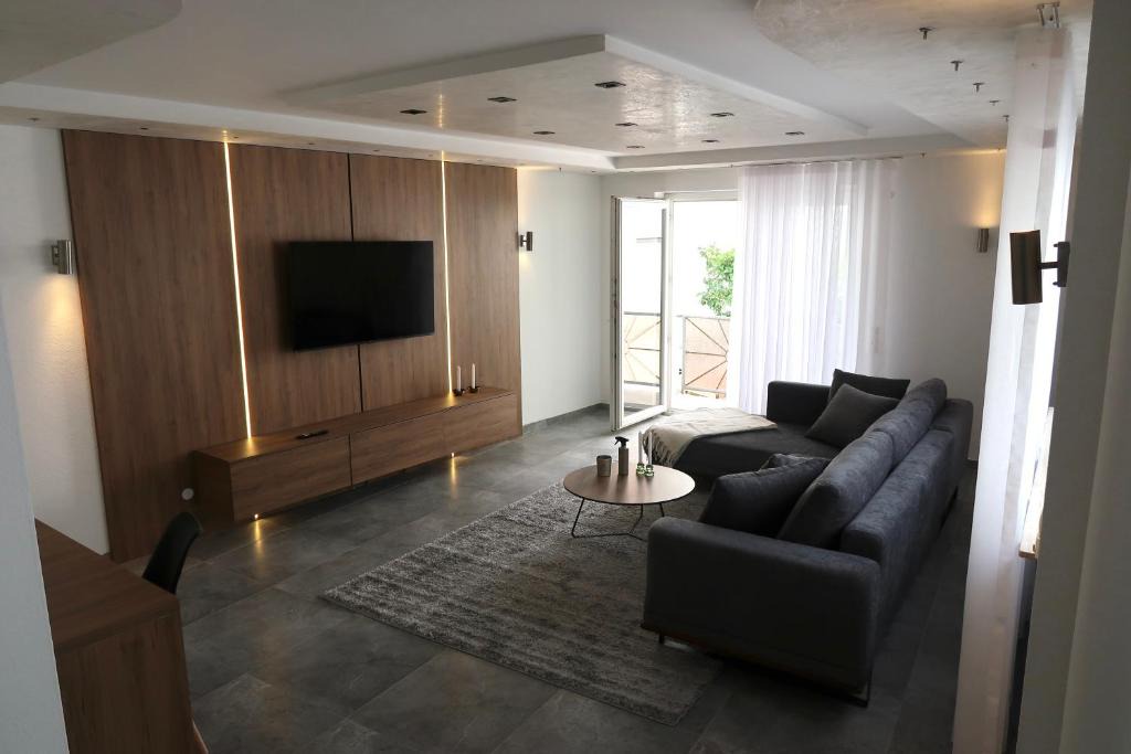 Rubenach Apartment | Old Apartment