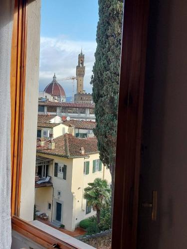 San Niccolo Apartment | Old Bridge, Firenze by Short Holidays