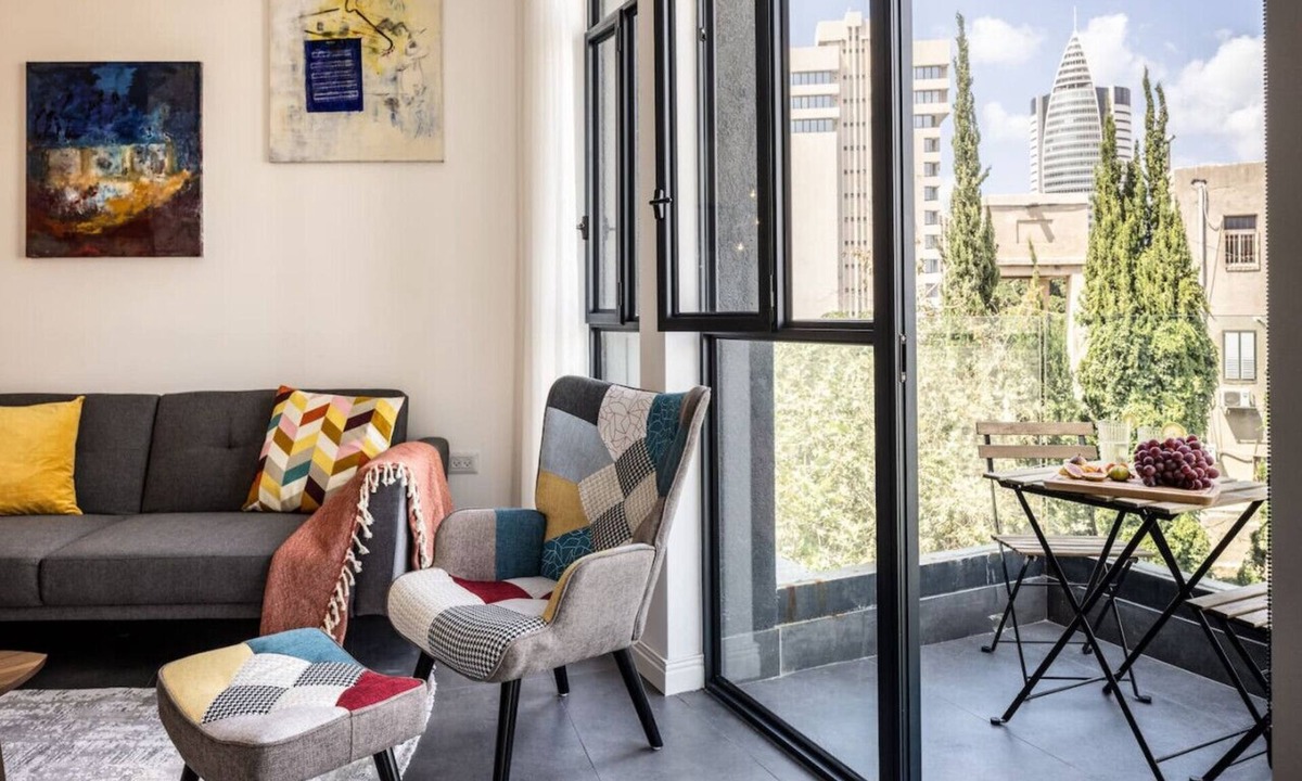 Haifa Apartment | Old Charm & Modern Meets in Haifa with Shelter