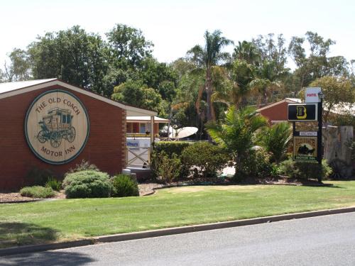 Echuca Hotel | Old Coach Motor Inn Echuca