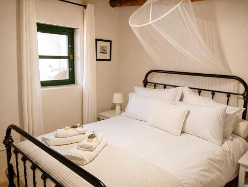 McGregor House | Old Corner Cottage