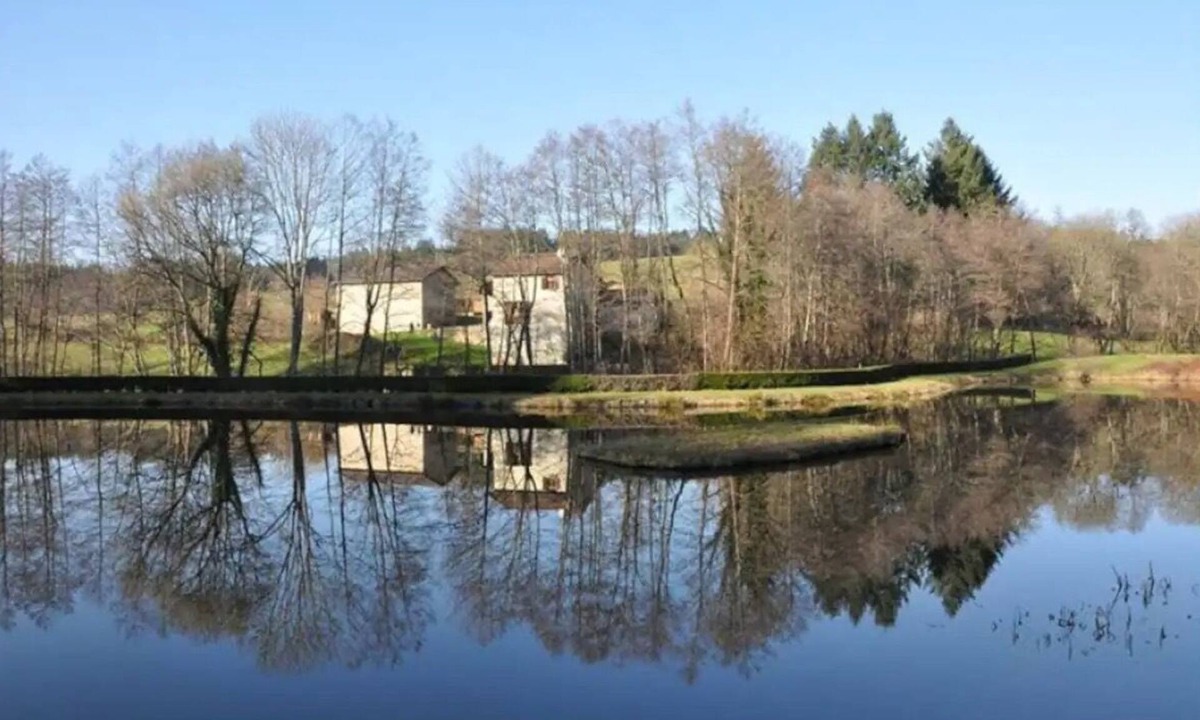 Sainte-Agathe House | Old mill in a green setting