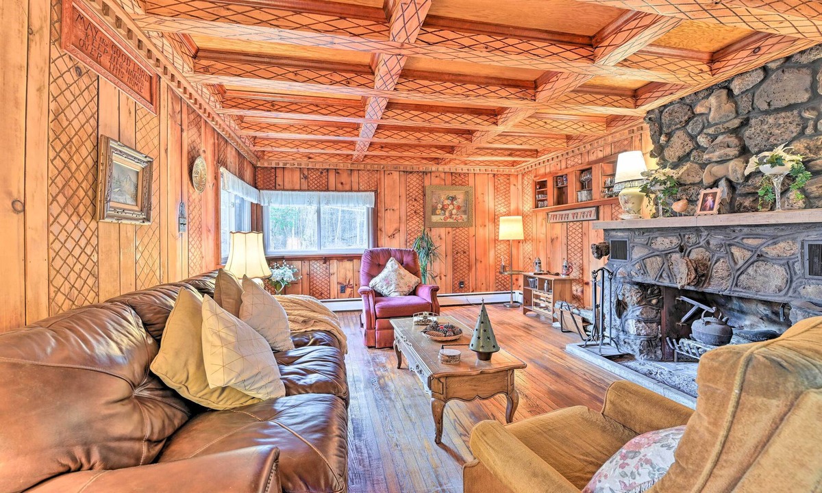 Cornwallville House | Old Time Catskill Mtn Retreat, Handcrafted Cabin!