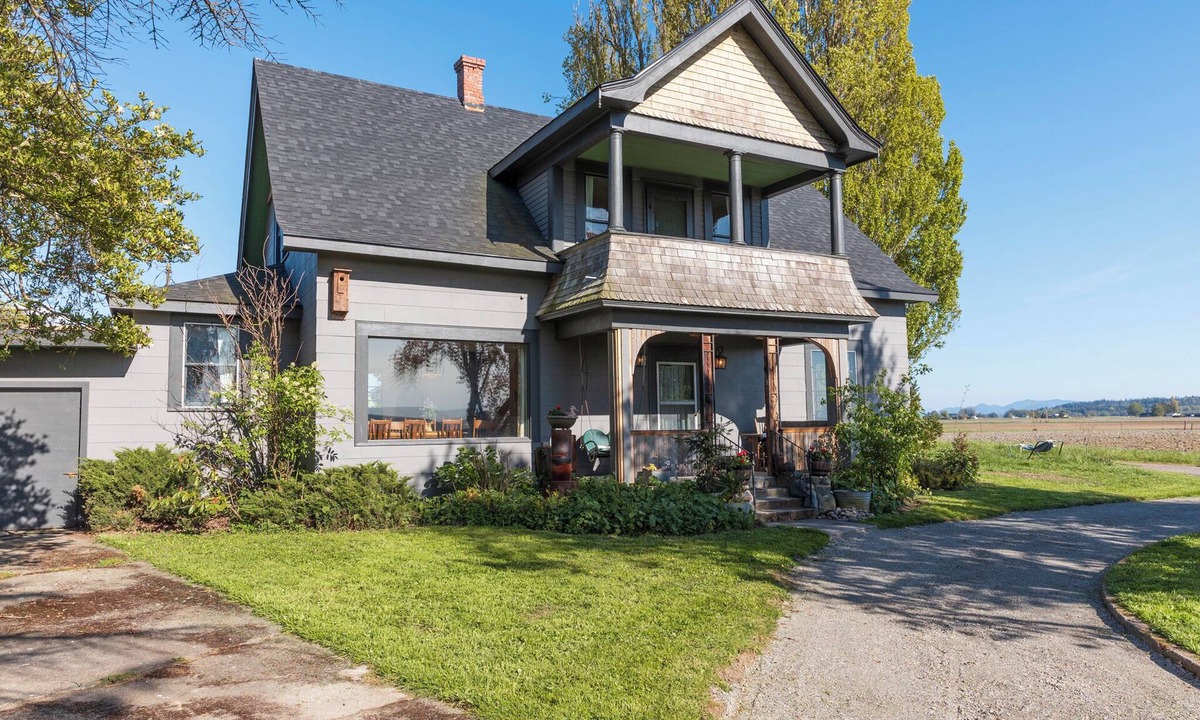 Bow House | Old Timers' Farm & Ranch - 60 Acres with Expansive Views, Brand New Listing!