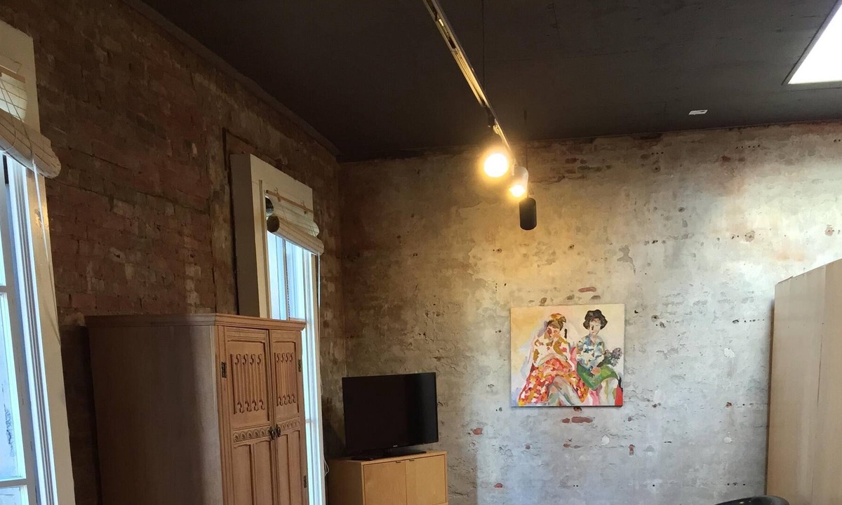 Old Town Eureka House | Old Town Loft, Perfect for Traveling Workers